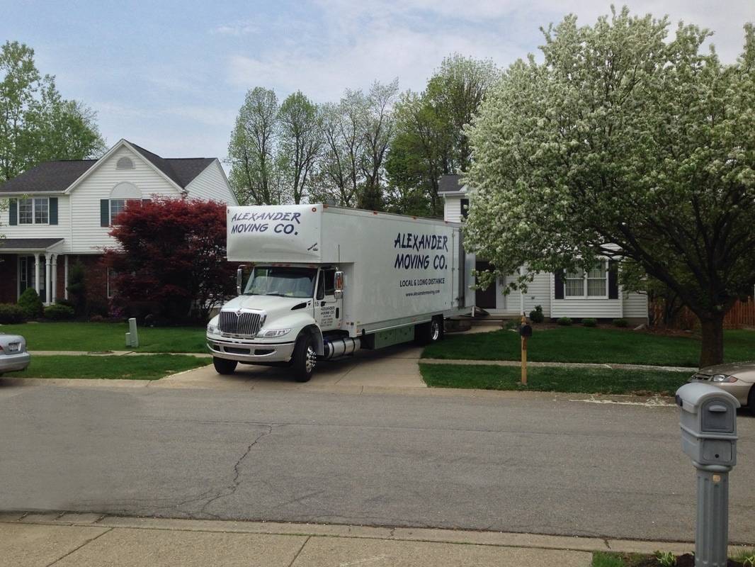 Alexander Moving Truck Providing Senior Moving Assistance in Lake County and Professional Packing in Cleveland